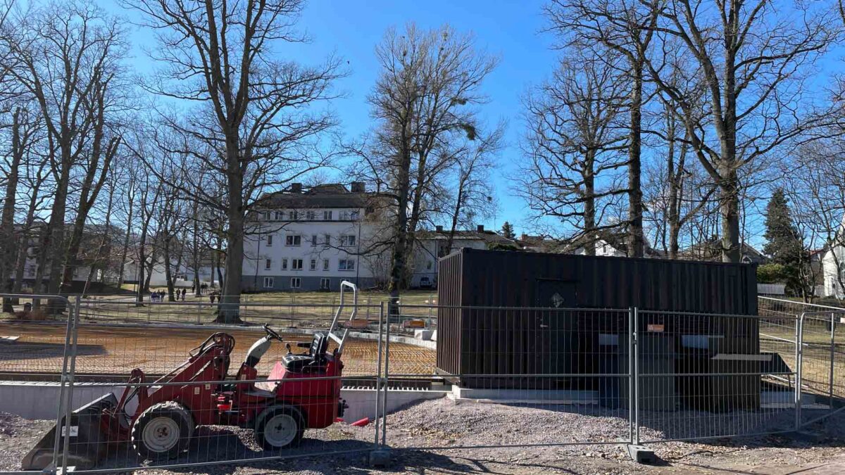 Lystlunden Park – Urban Utebane (2022) — Lystlunden Park 2022 – Kunstisbane i Horten